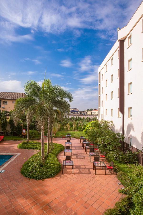 Ibis Lagos Airport Ikeja Exterior foto