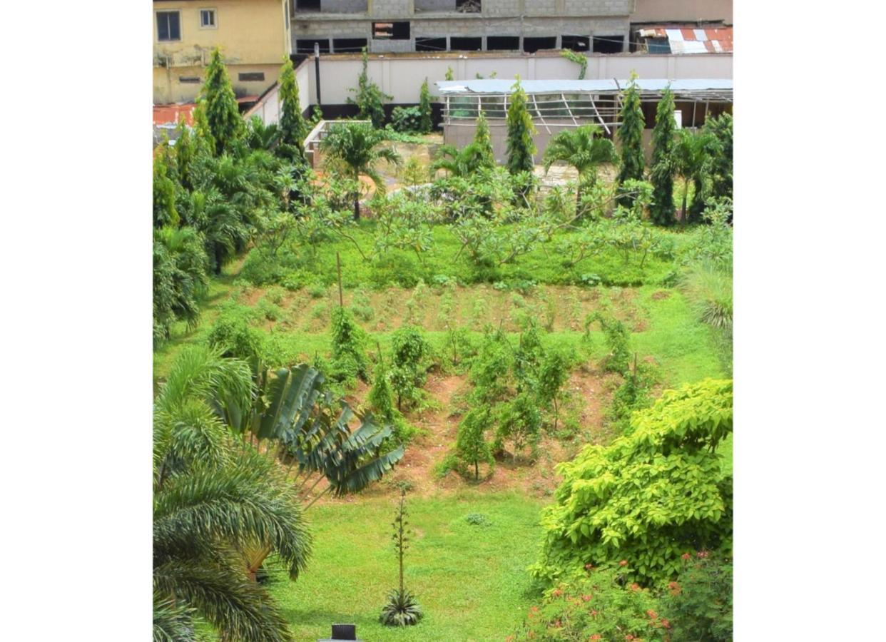 Ibis Lagos Airport Ikeja Exterior foto