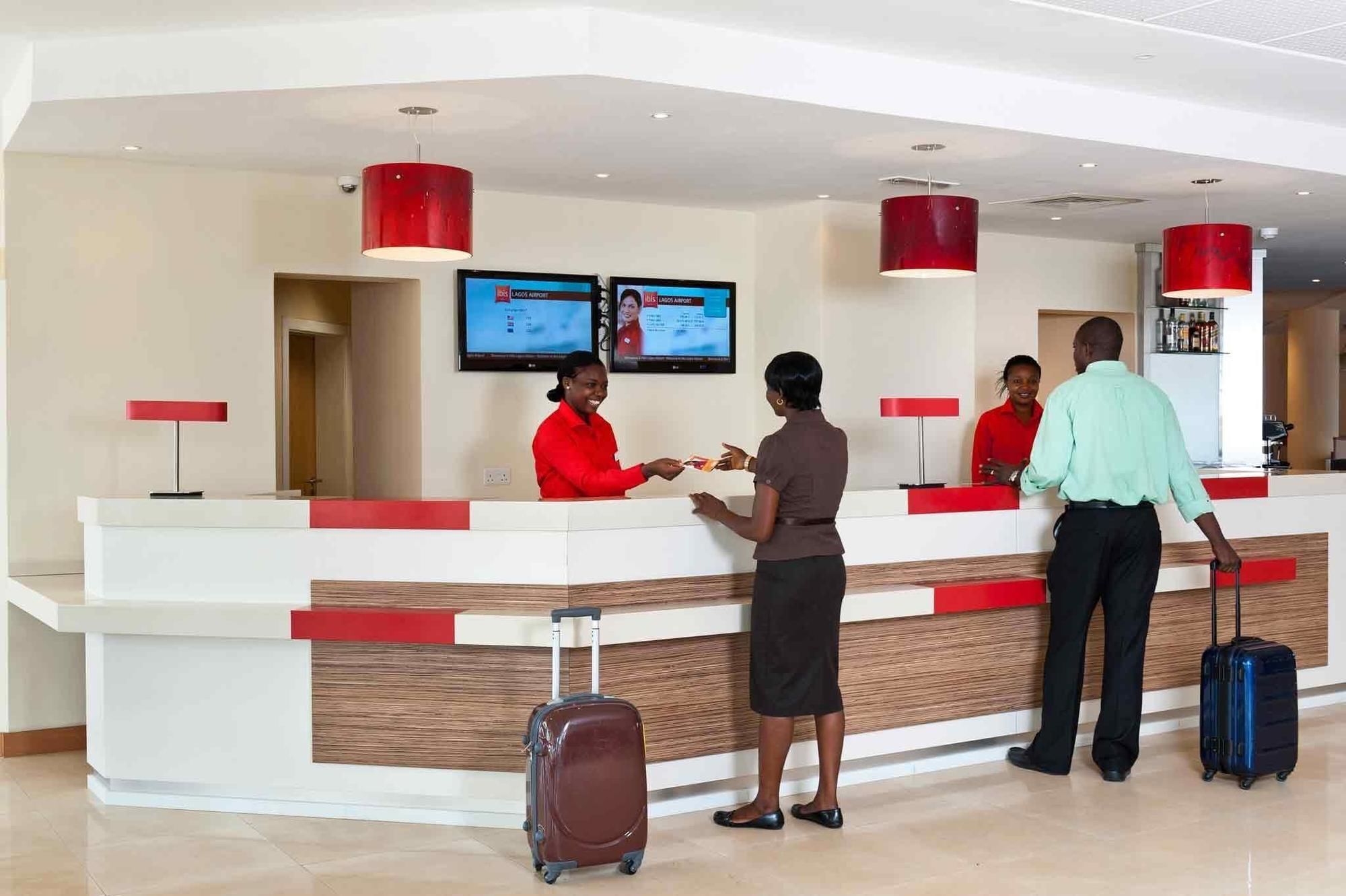 Ibis Lagos Airport Ikeja Exterior foto